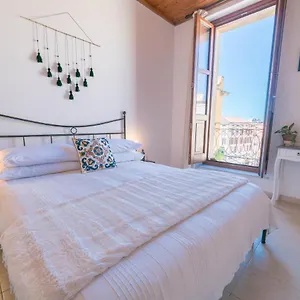 https://yenne-rooms-wifi-ac.in-sardinia.net
